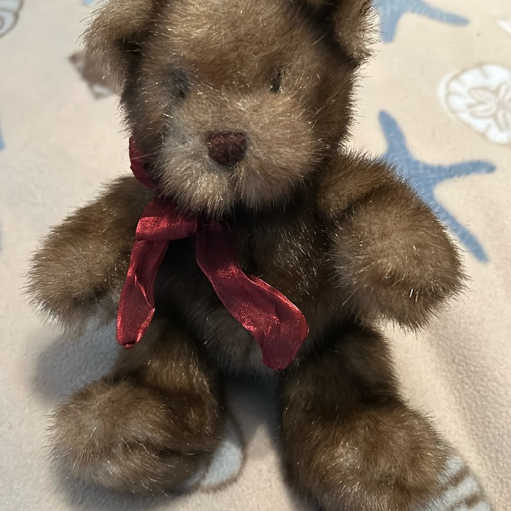 Gund bear